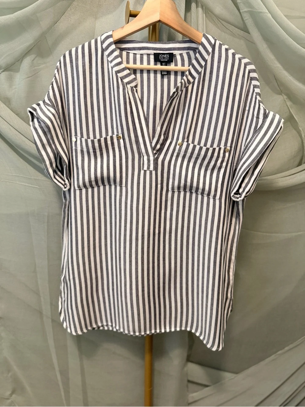 Jones New York Charcoal and White Vertical Stripe V-Neck Blouse
